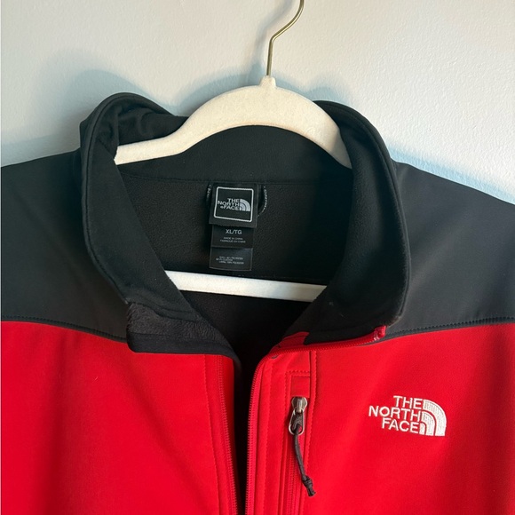 The North Face Red and Gray Softshell Jacket - Picture 4 of 4